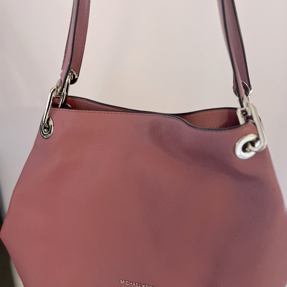 Michael Kors dusty pink shoulder bag